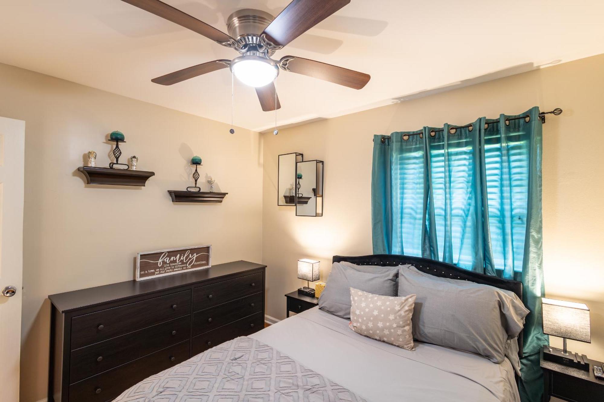Comfy 3 Bedroom With Parking & Close To Everything North North Naples エクステリア 写真