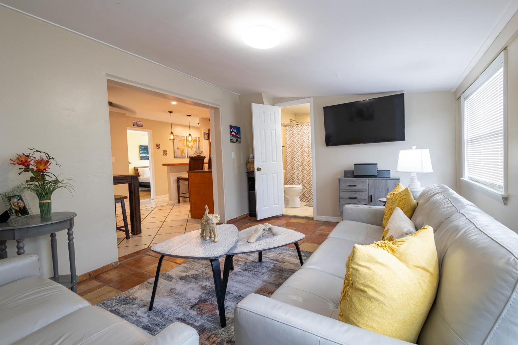 Comfy 3 Bedroom With Parking & Close To Everything North North Naples エクステリア 写真