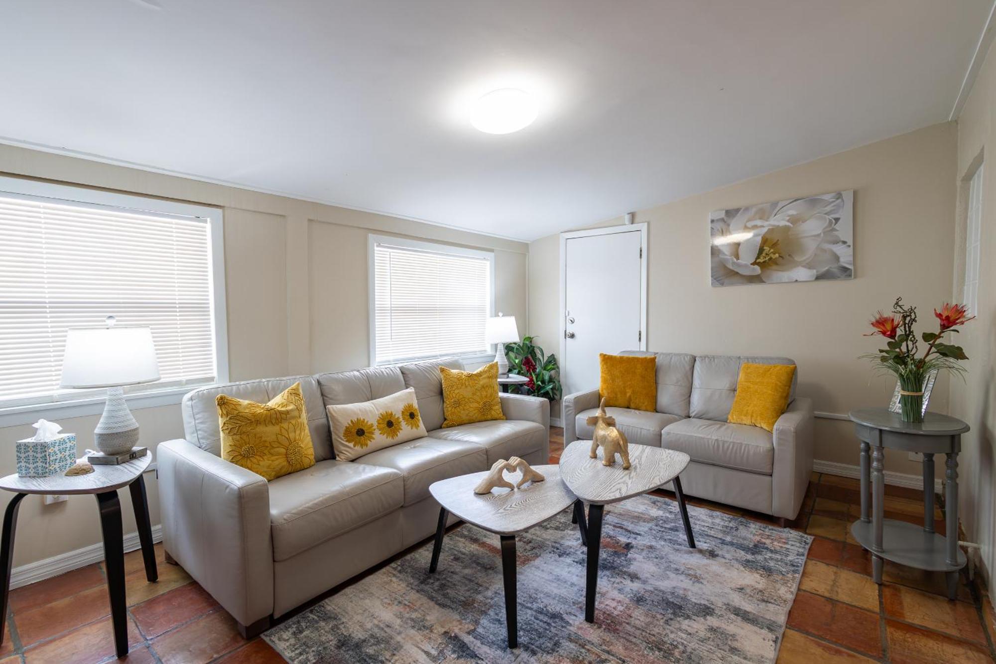 Comfy 3 Bedroom With Parking & Close To Everything North North Naples エクステリア 写真