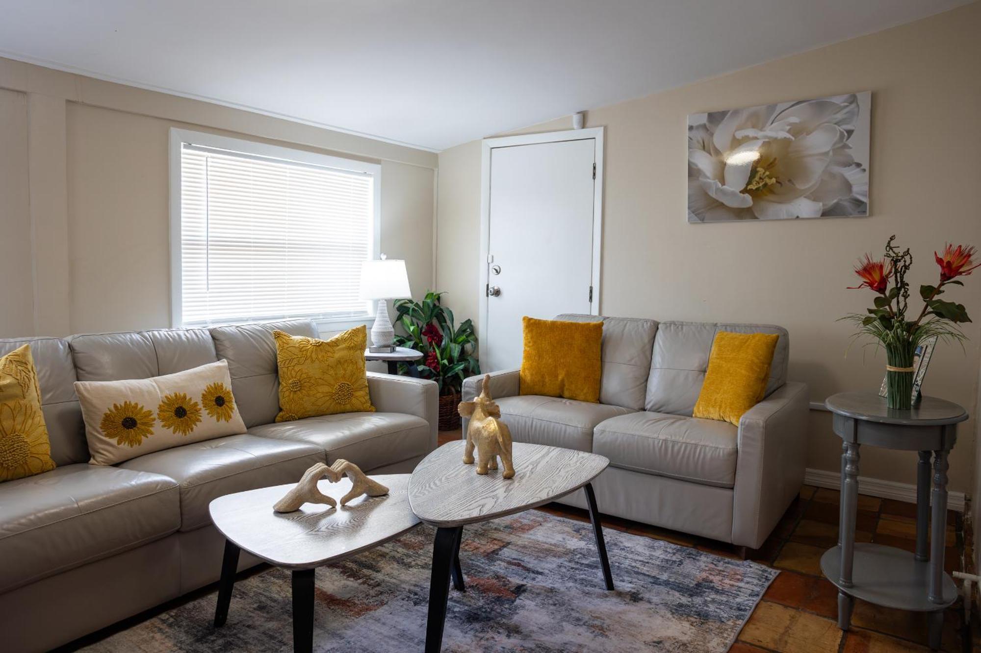 Comfy 3 Bedroom With Parking & Close To Everything North North Naples エクステリア 写真